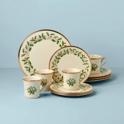 Lenox Holiday 12-Piece Plate & Mug Set