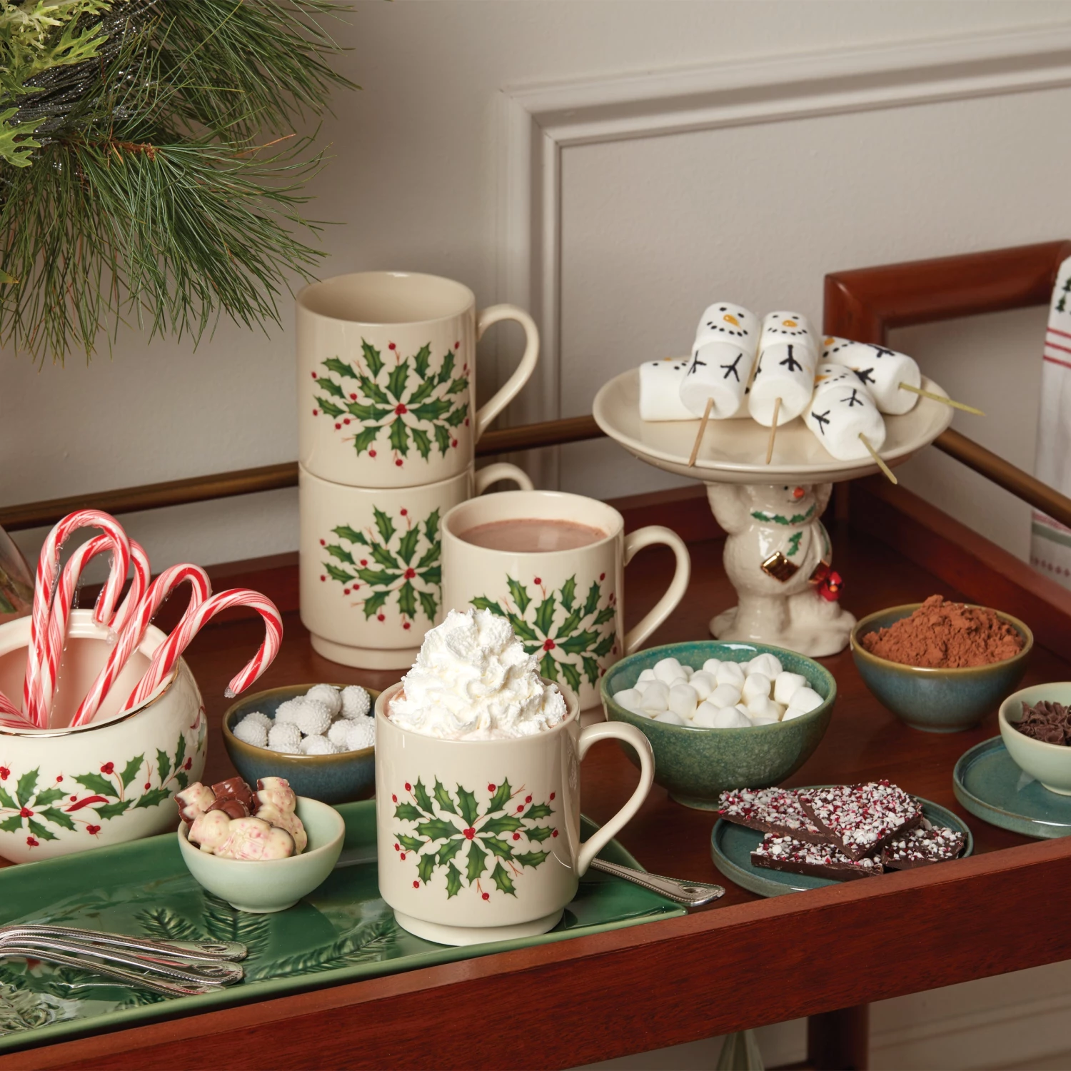 Lenox Hosting the Holidays 4pc Stackable Mug Set 4 Lenox Hosting the Holidays 4pc Stackable Mug Set - Image 2