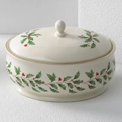 Lenox Holiday Covered Dish -Lenox The Christmas Shop Sales 863646 w1 7f3e6cd4 dd87 4bcc bf5a 6ea595978693