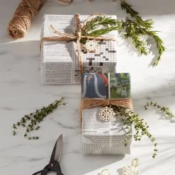 Lenox Snowflake 10-Piece Ornament Set -Lenox The Christmas Shop Sales 890425 LNP S23 FEA 5